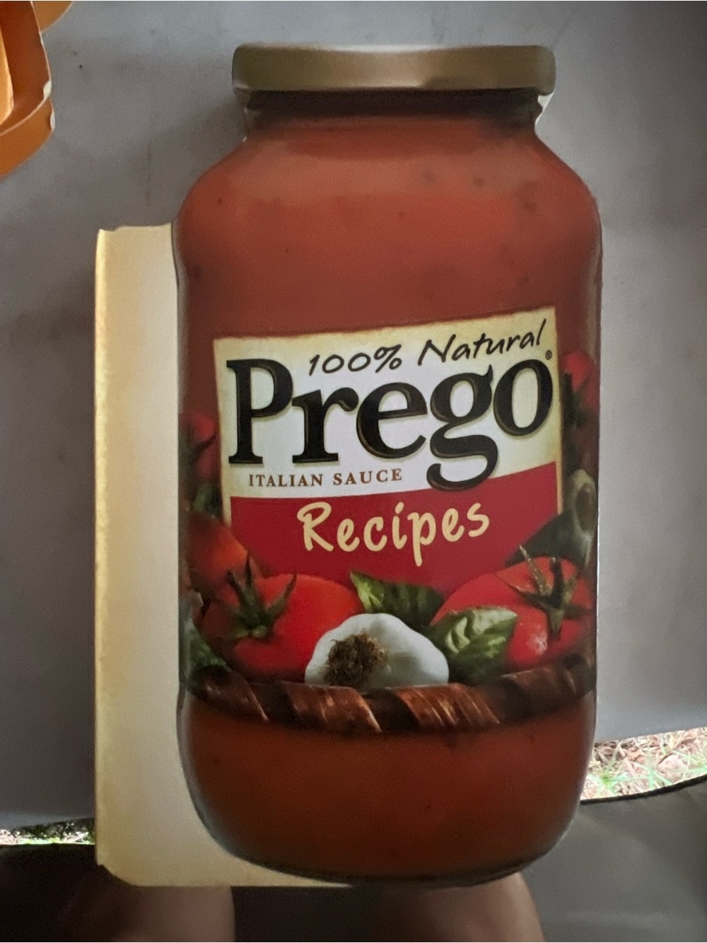 Prego Tomato Sauce Jar with Gold Lid - Red Label
